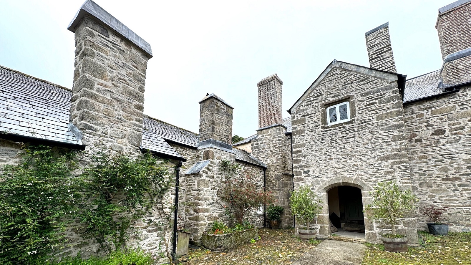 Lime Pointing Listed Building in Cornwall