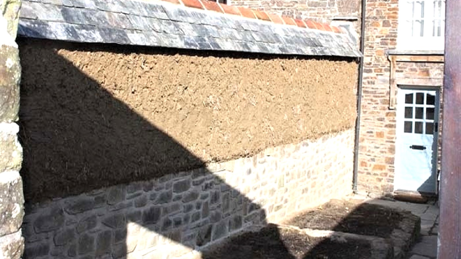 Cob Wall Rebuild Cornwall