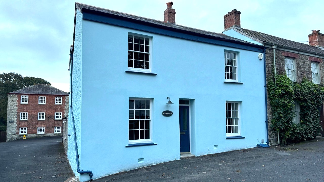 Lime Rendering and Lime Pointing Cob Cottage Wadebridge