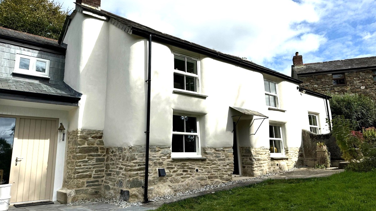Cob Wall Rebuild Cornwall